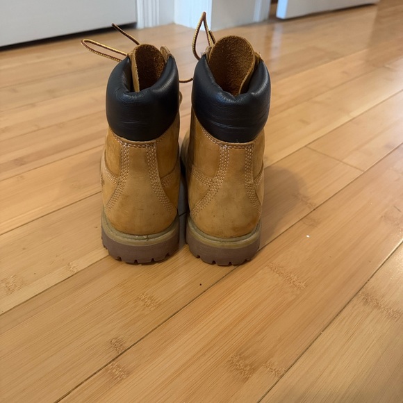 Women's Timberland Premium 6-Inch Waterproof Boot - Classic - Picture 3 of 9